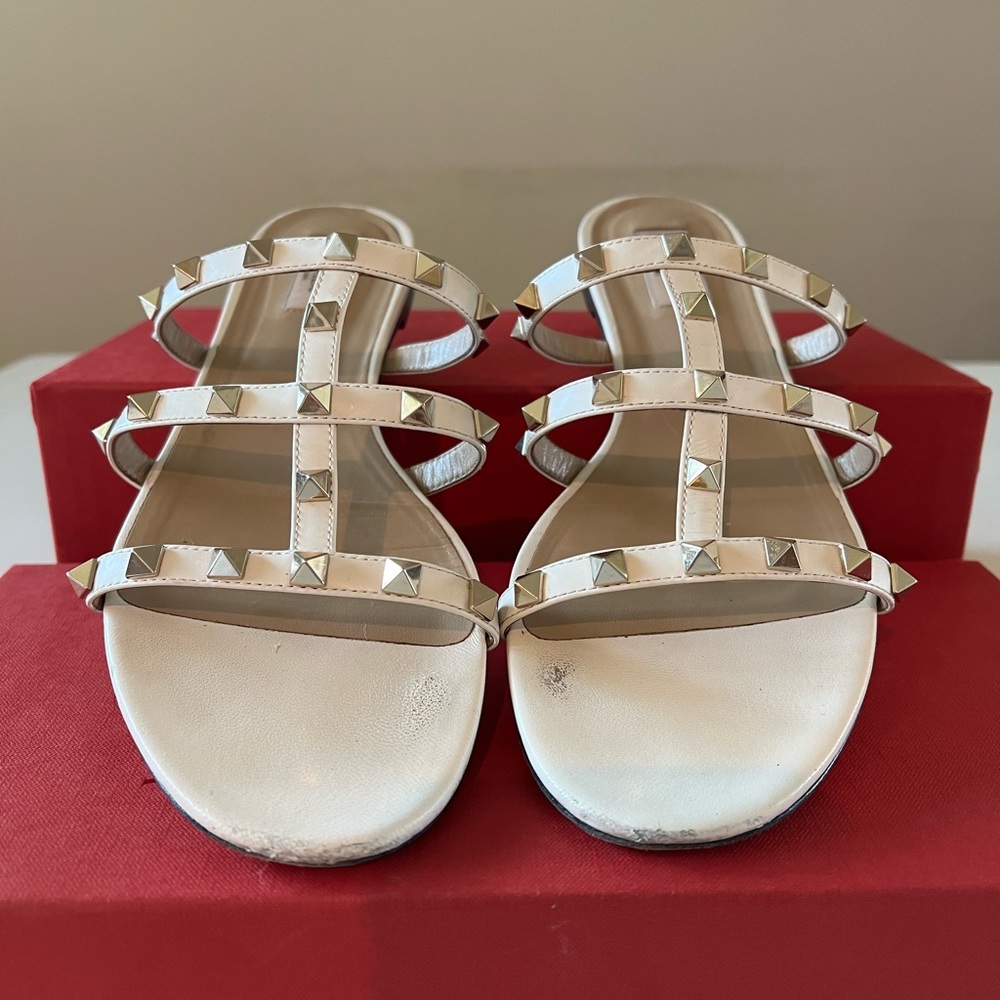 Valentino Garavani Rock Stud Leather Sandals 42 - Picture 7 of 12